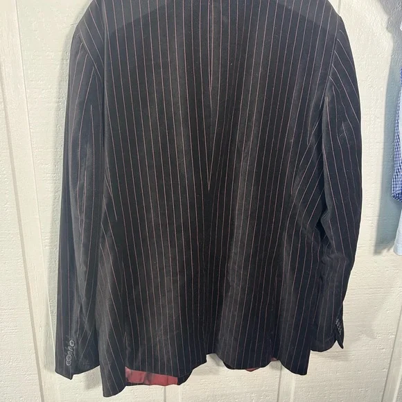 4 You Black With Red Pin Stripe Dehavilland Men’s Blazer Size Large EUC - Picture 7 of 9